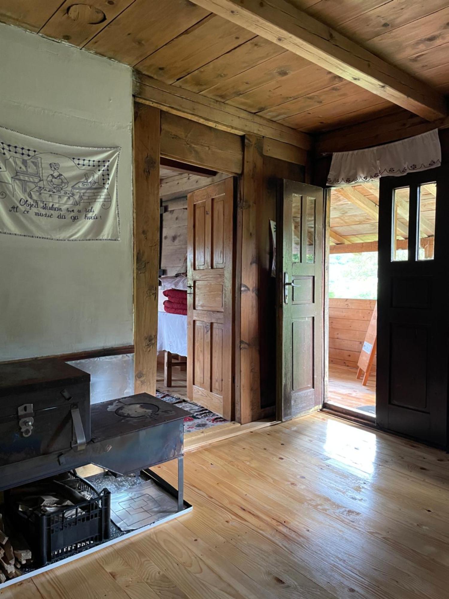 Andrijevica Household Babovic - Old House Miljan'S Valley מראה חיצוני תמונה